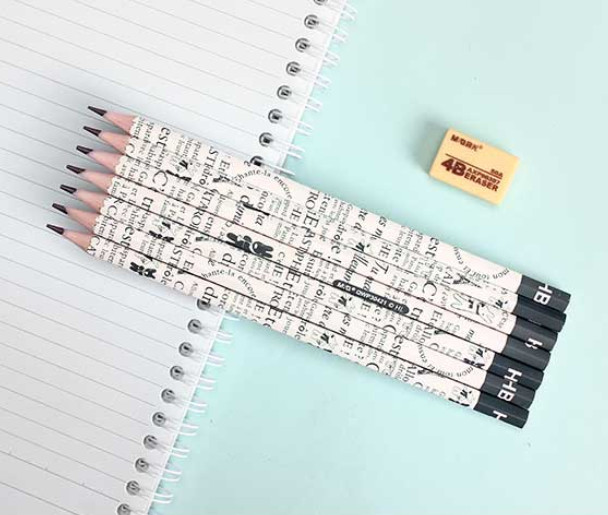 Hộp chì chuốt M&G -HB-thân có chữ và hình đẹp mắt-QWP30421-12 cây