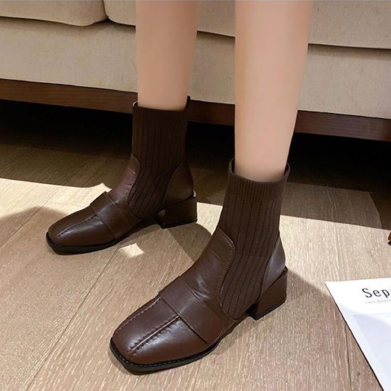 Hàng cao cấp (HÀNG SẴN) BOOTS Lỡ Cổ Len, Mũi Da Ôm Chân