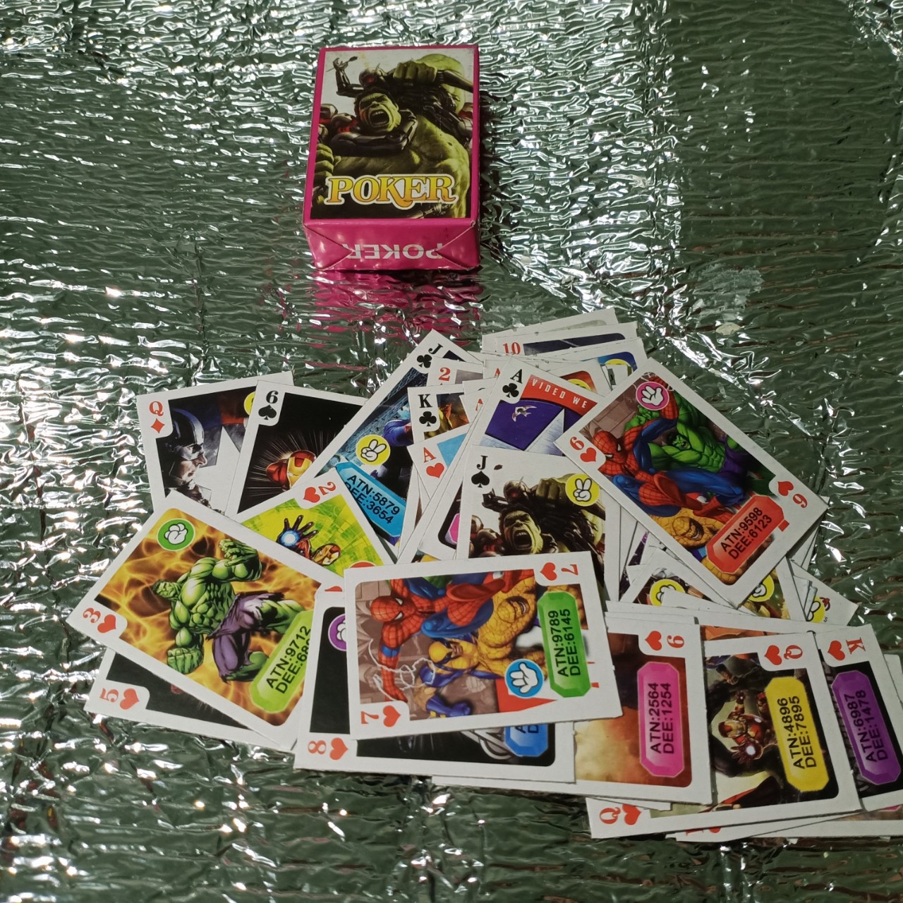 Bộ bài Poker tây 54 lá hình Marvel Avengers Xmen Dị nhân 1673