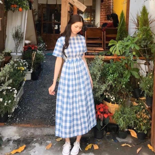 X2 Đầm maxi sọc caro xanh đi biển thắt nút sau form dài váy công sở cổ tròn tay ngắn dây eo