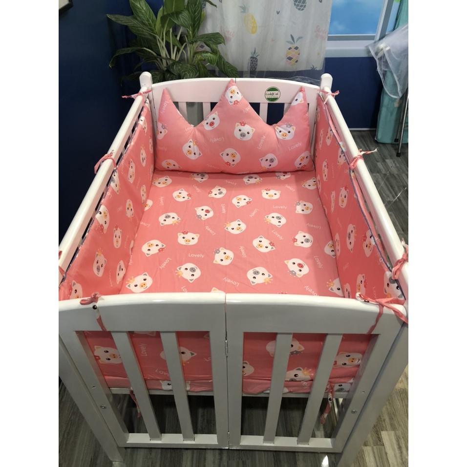Bộ Quây Cũi Cho Bé Kèm Ga GOLDCAT QDVM Thiết Kế 1 Đầu Vương Miện, Chất Vải Thô Lụa Dùng Cho Mọi Loại Cũi