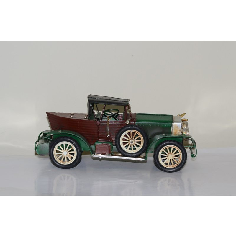 Mô hình Xe Ô tô Kim Loại Cổ Điển retro/ Vintage Metal Car Handmade Decoration (1810D-1120)