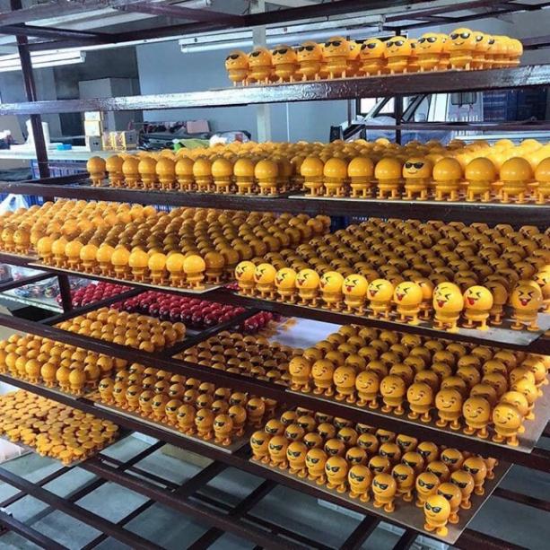 Thú nhún emoji lò xo vui nhộn