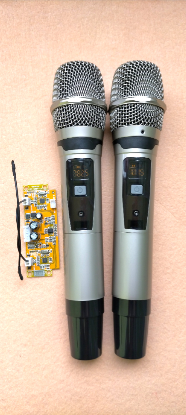 BỘ MIC LOA KÉO CHỈNH ĐƯỢC TẦN SỐ M-03