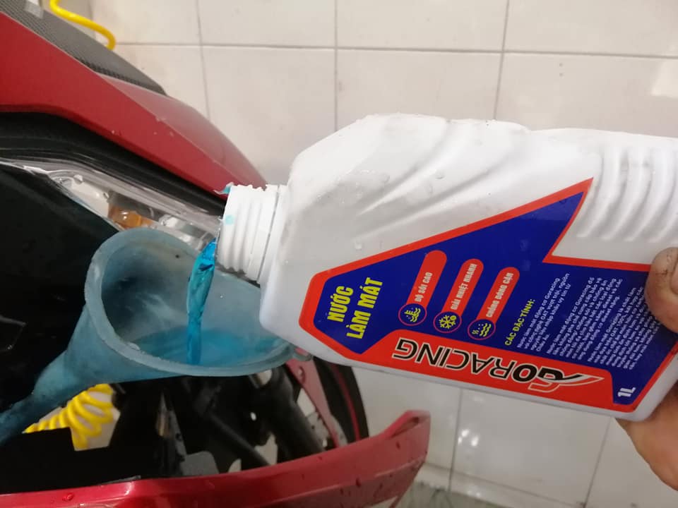 Nước làm mát GoRacing (340004)