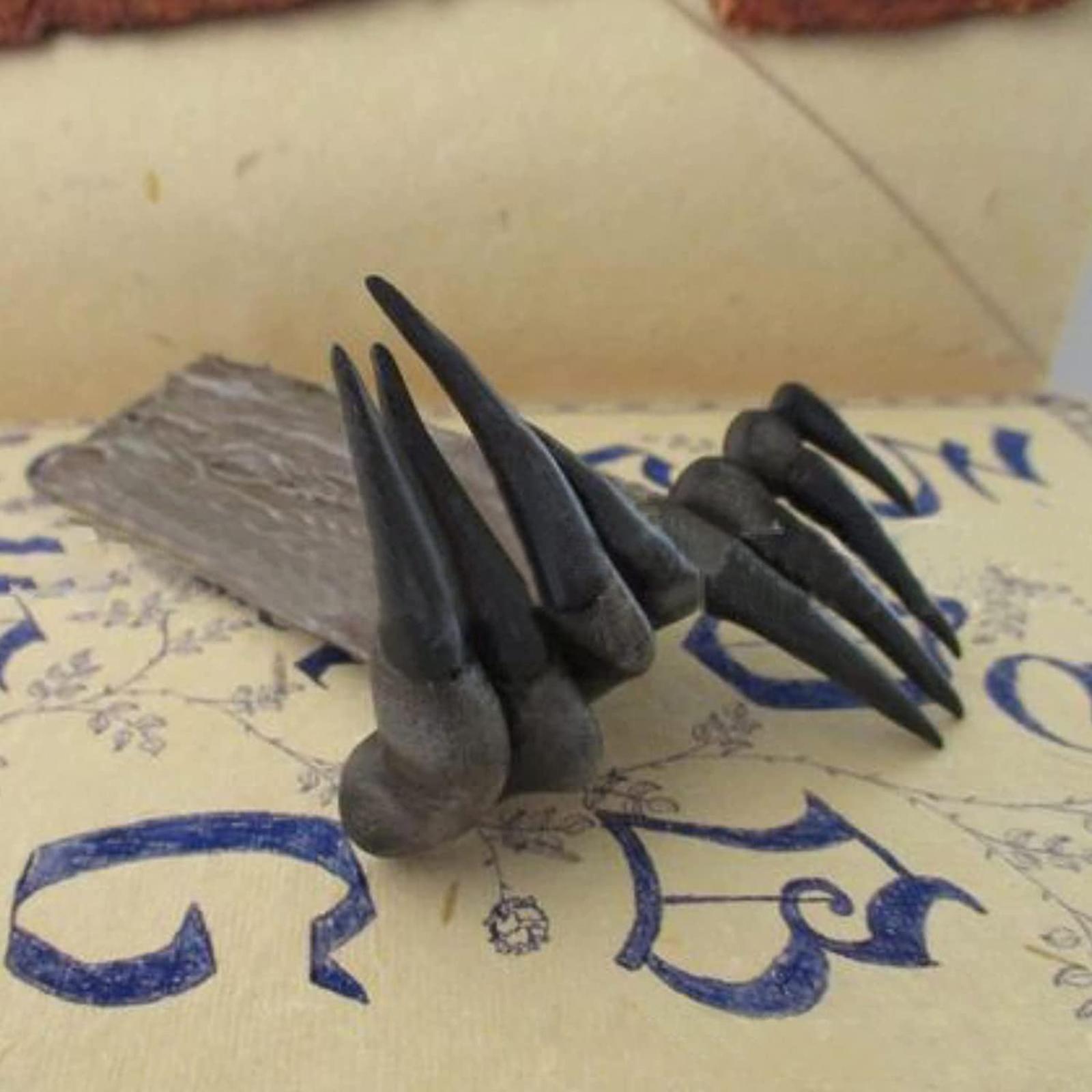 3pcs 3D Devil's Hand Bookmark Statue Stationery Gift Bookshelf Ornaments