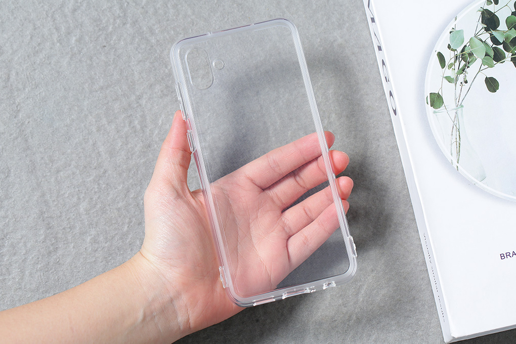 Ốp Lưng Nhựa Dẻo Trong Samsung Galaxy A04 - Hàng Chính Hãng