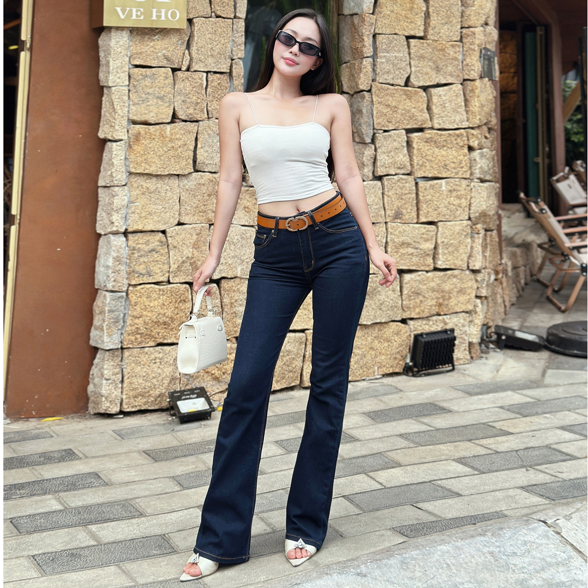 Quần Jean Nữ Ống Loe Lưng Cao Aaa Jeans