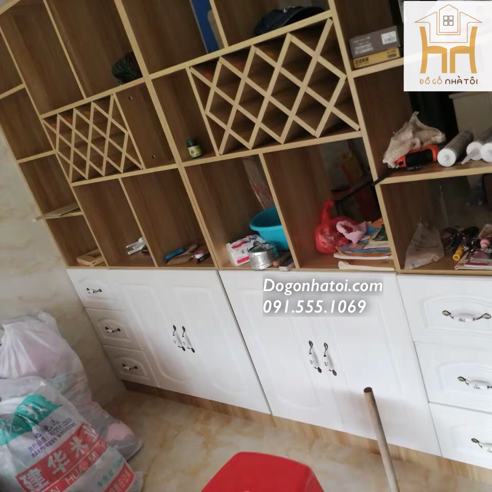 TỦ RƯỢU KIÊM VÁCH NGĂN PHÒNG KHÁCH TR606 - 2mx1m2 - - Màu Trắng-Sồi