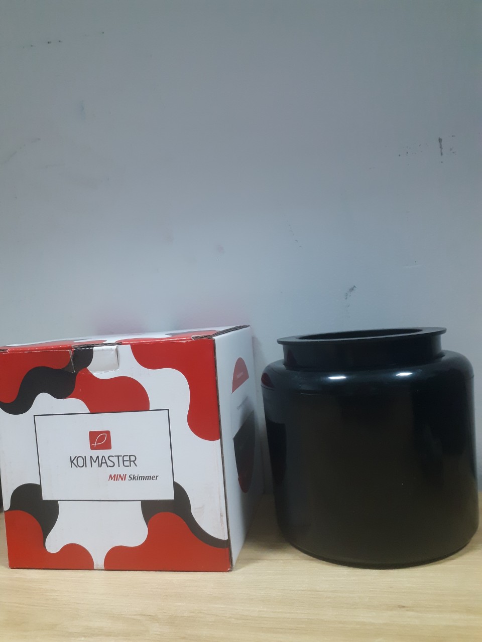 Hút mặt hồ cá koi KoiMaster MINI skimmer đường kính 12,5cm cao 12 cm