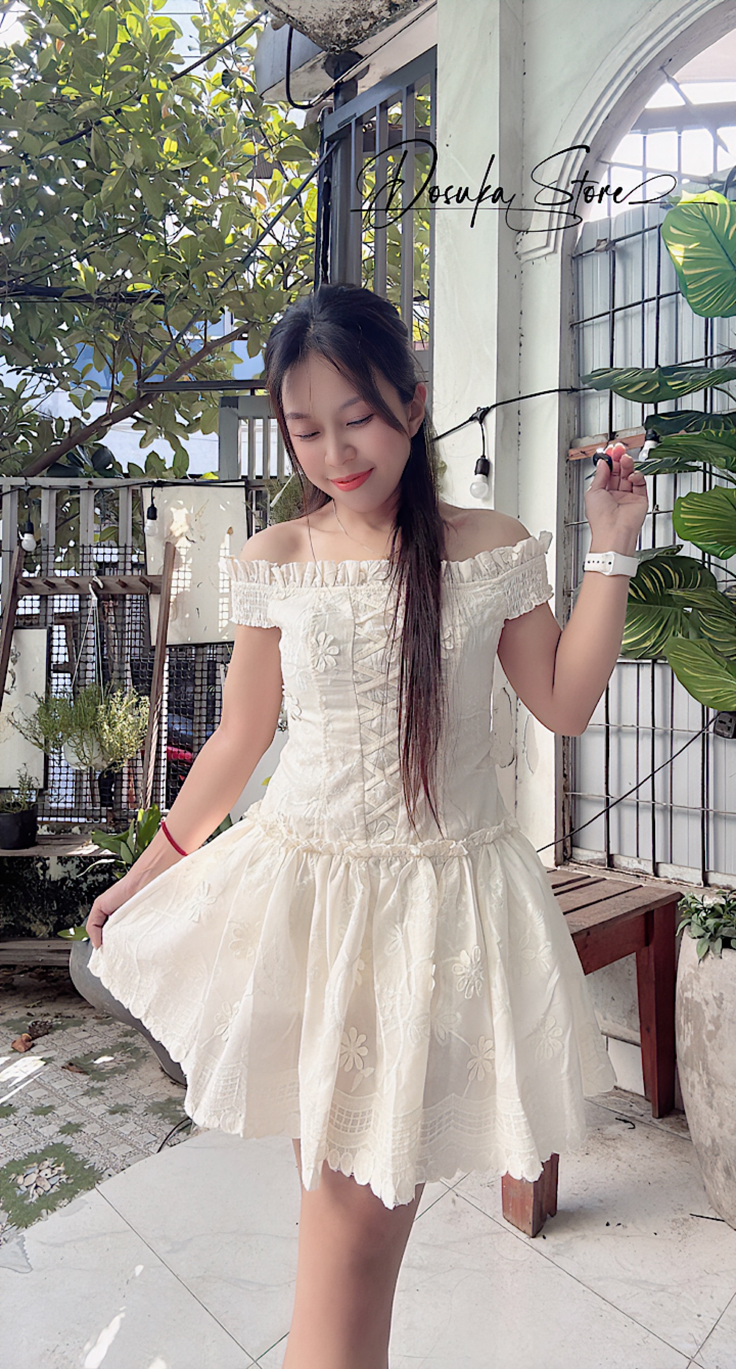 Váy trễ vai bèo đan