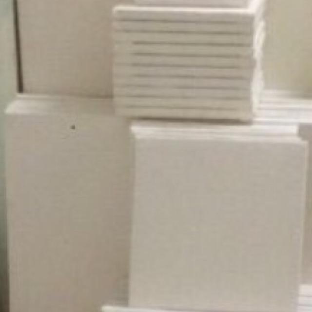 Toan vẽ tranh kích thước 25*25, 30*30, 40*40,50*50