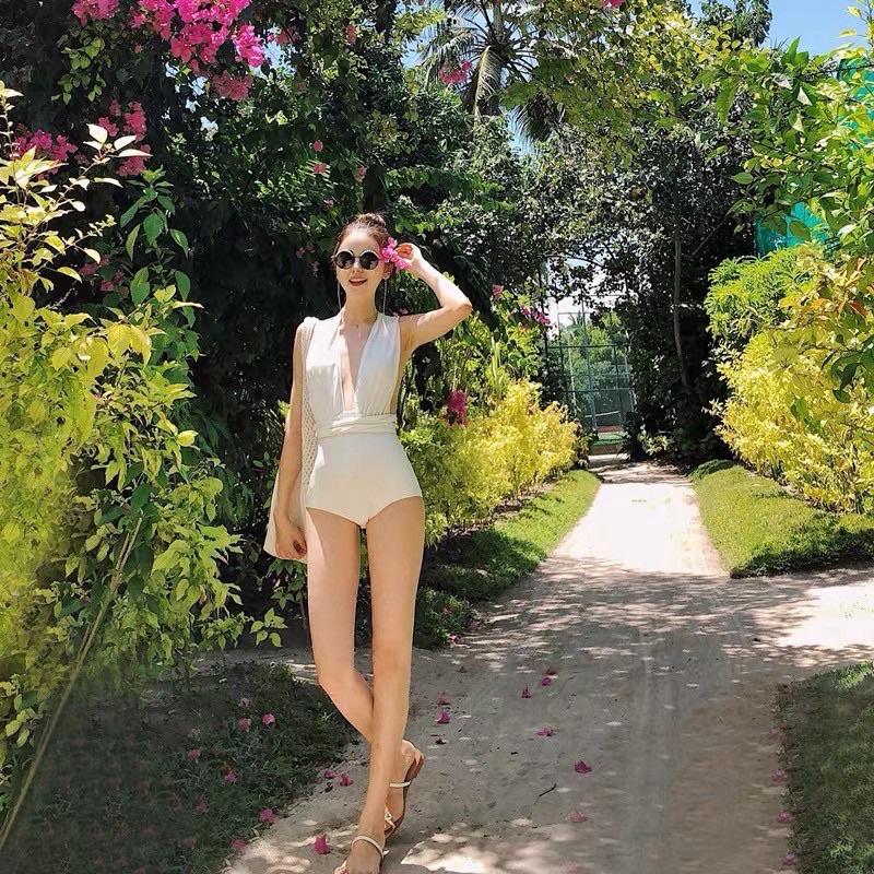 Bikini 1 mảnh buộc dây