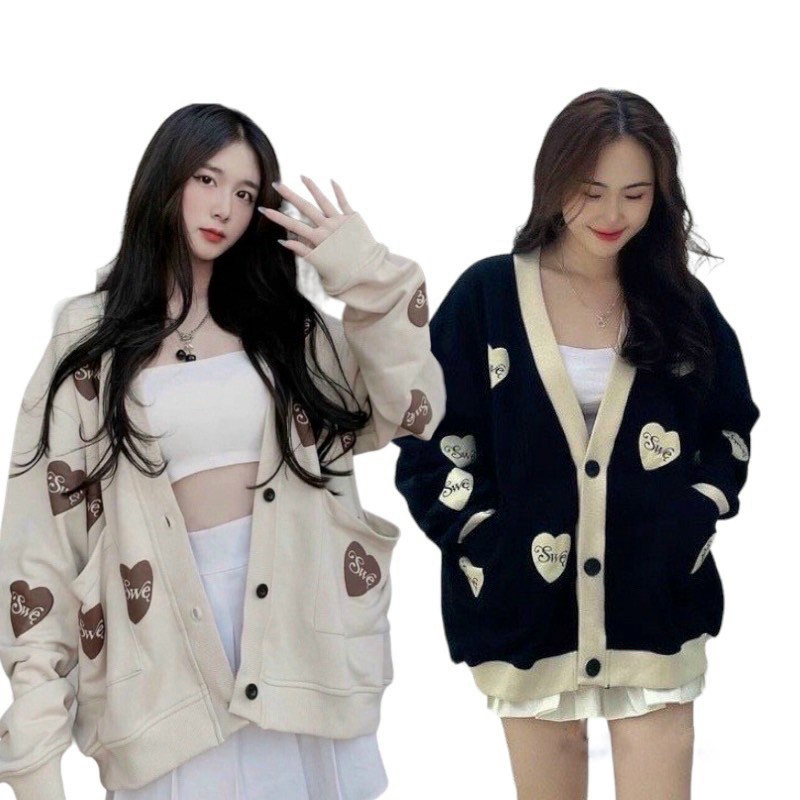 Áo Khoác Cadigan Ulzzang Hình Tim - Áo Khoác Nhẹ Thu Đông Chất Mềm Đẹp, Áo Cardigan hình tim SWE siêu xinh, Áo Khoác Cardigan Nam Nữ Form Rộng Trái Tim SWE Cúc Cài