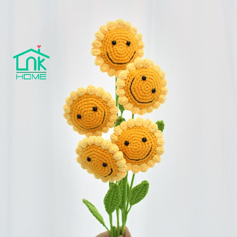 Hoa hướng dương đan len handmade hình mặt cười