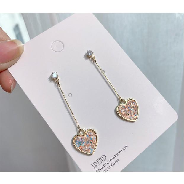 HOA TAI SỢI TRÁI TIM HỒNG NHẠT