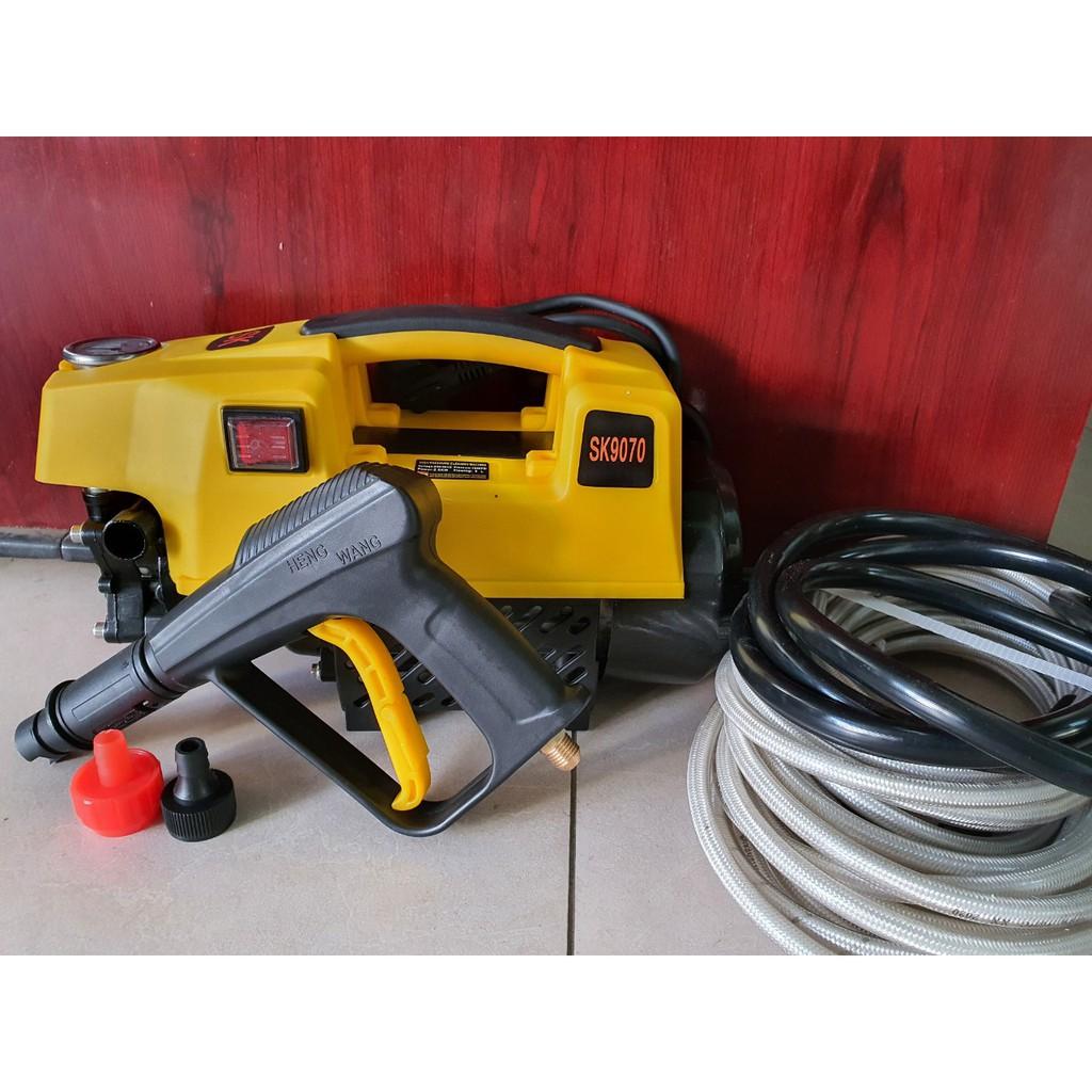 Máy xịt rửa xe tự động,công suất 1800w, tặng kèm bình xịt xà phòng