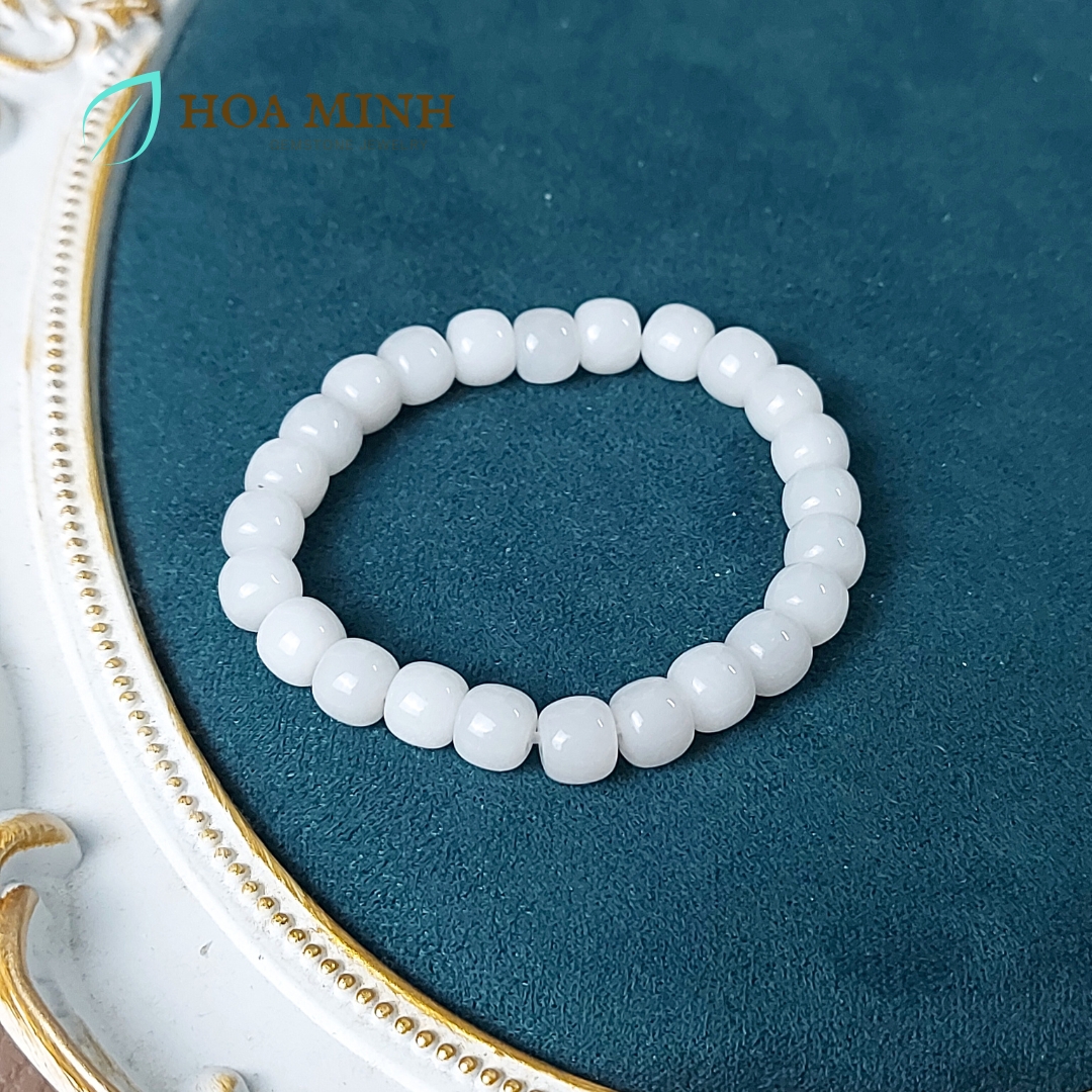Vòng tay phong thủy đá Thạch Anh trắng sữa hạt vuông size 8 li (hàng kinh tế) vòng tay mệnh Kim, Thủy