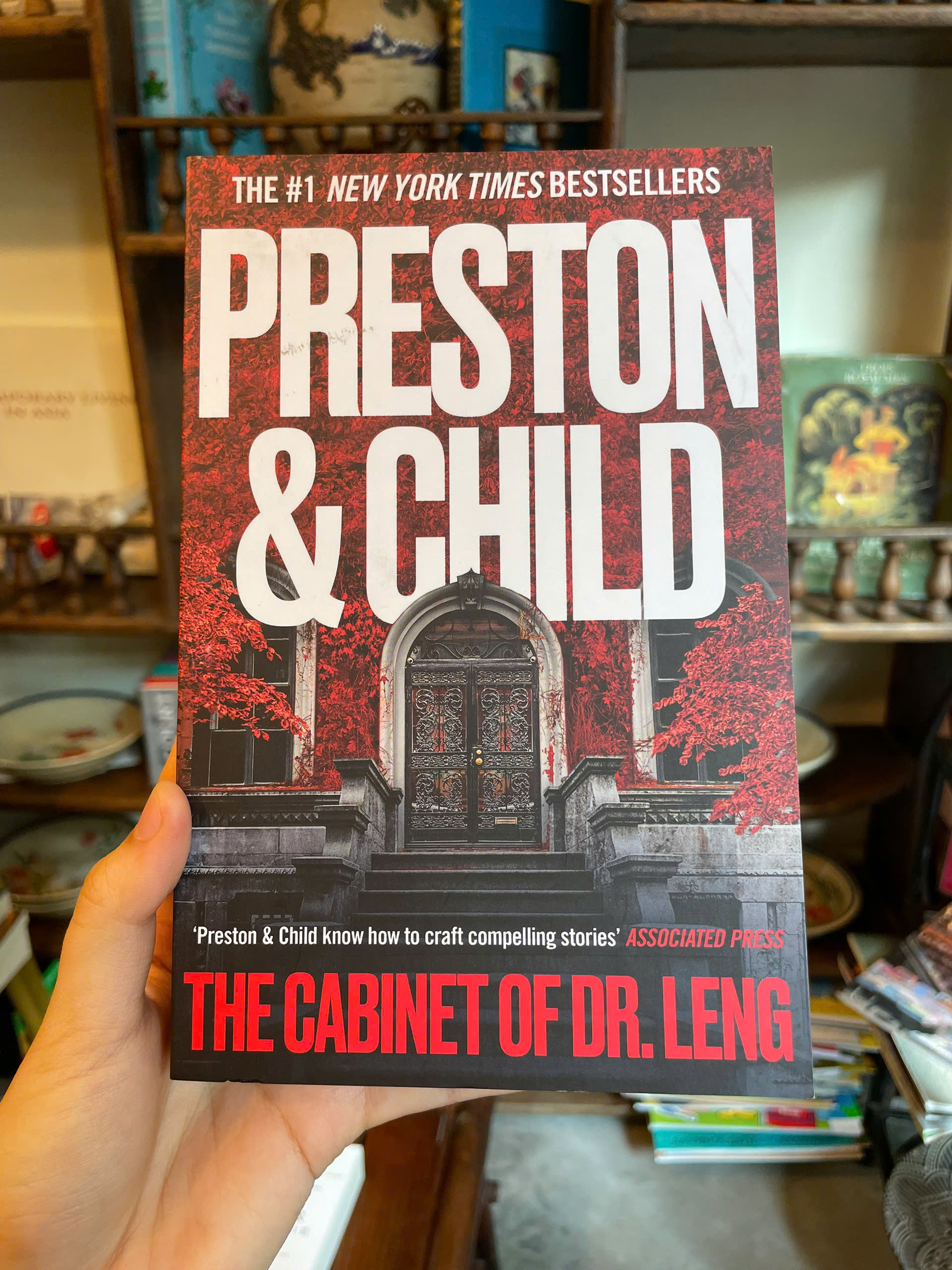 Sách - The Cabinet of Dr. Leng by Douglas Preston | Serial Killer Thriller / Ngoại văn Nhập khẩu