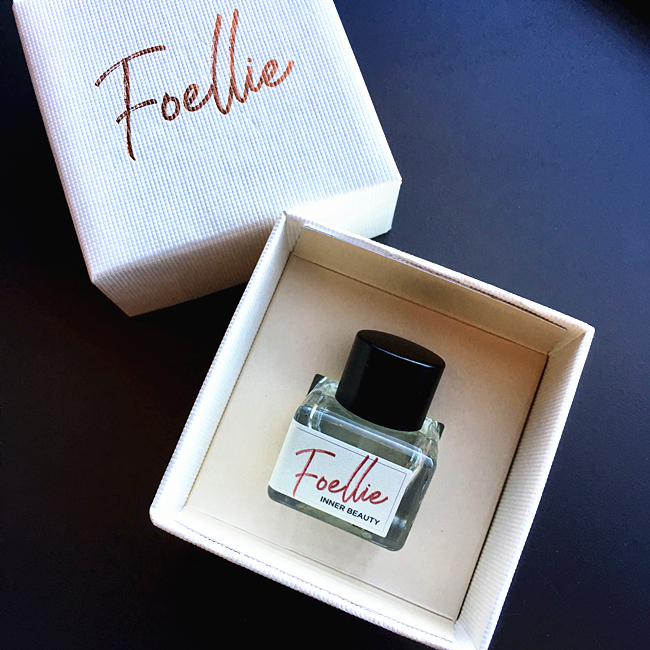 Nước Hoa Vùng Kín Foellie Eau De Bonbon Inner Perfume (Màu Trắng) -  mùi hương đào ngọt ngào+ Tặng Kèm 1 Băng Đô Tái Mèo ( Màu Ngẫu Nhiên)