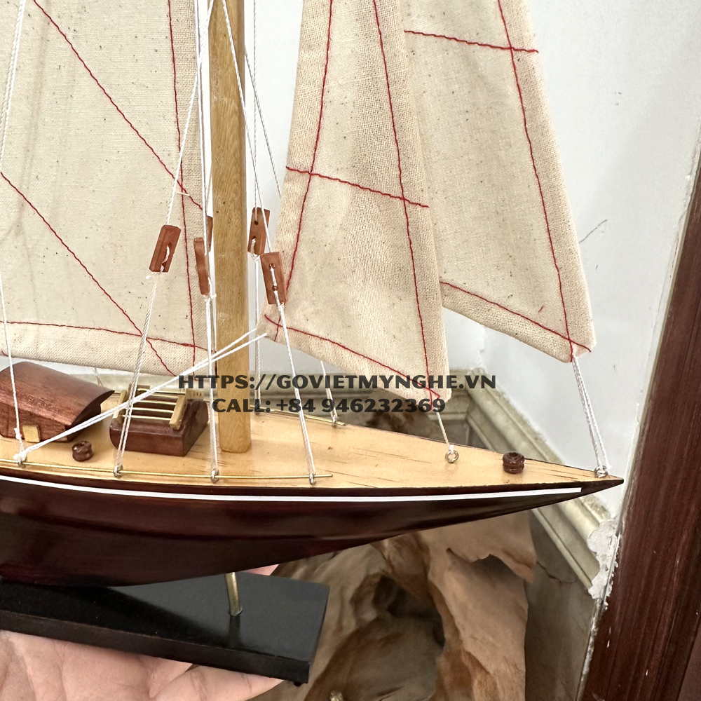 [Giao hàng nguyên chiếc] Mô hình thuyền gỗ trang trí du thuyền gỗ Shamrock V - Dài 30cm - Gỗ tự nhiên - Buồm vải bố
