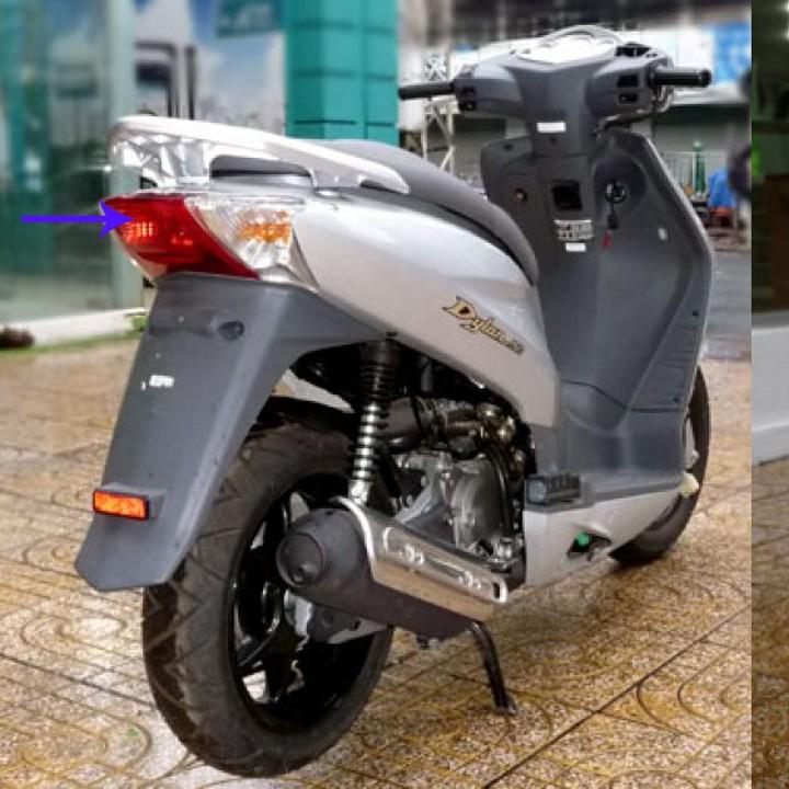 Nắp Xi Nhan Sau cho xe máy dành cho DYLAN chất nhựa siêu bền đẹp - A1756