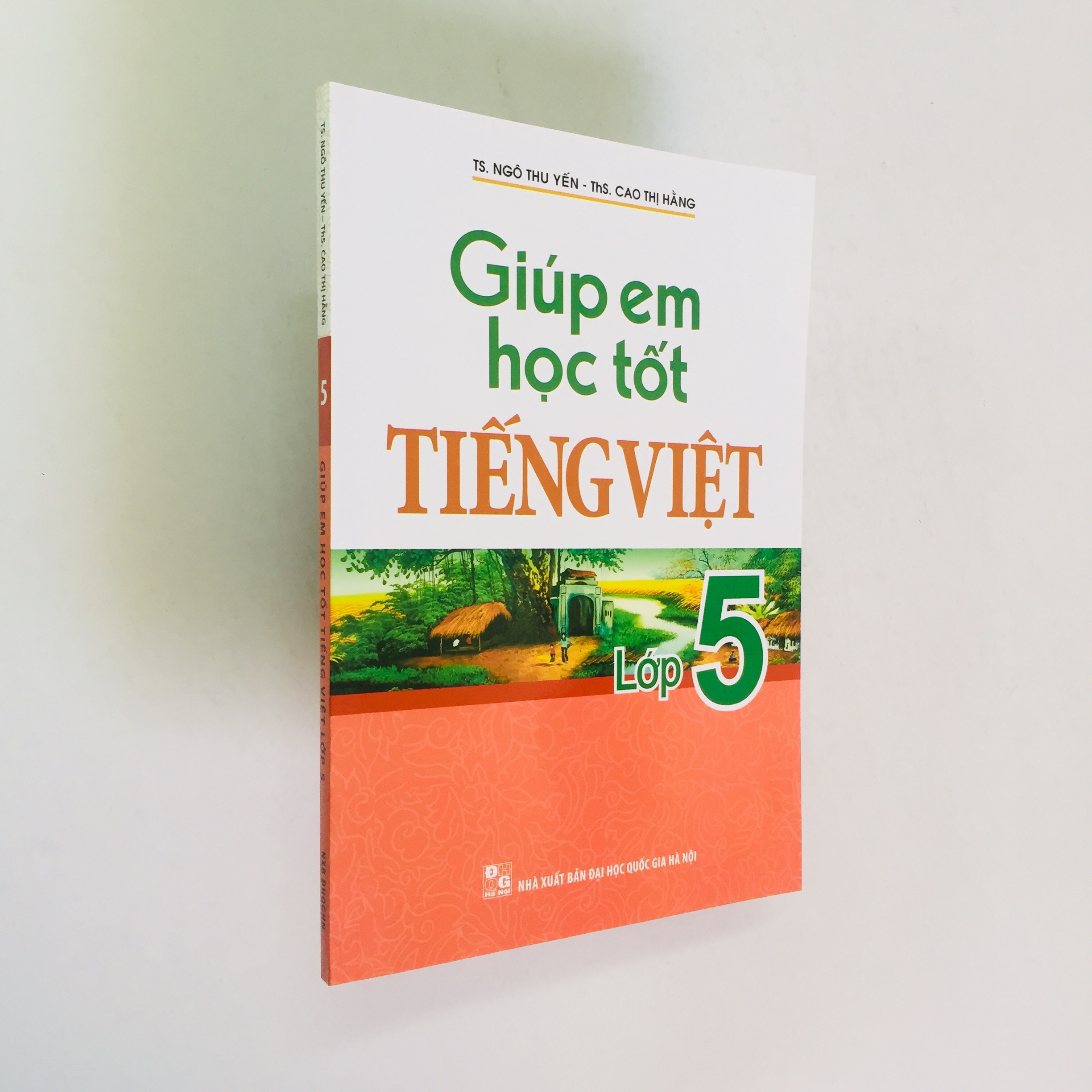 Combo Giúp Em Học Tốt Tiếng Việt lớp 5 + Tuyển Chọn Đề Ôn Luyện Và Tự Kiểm Tra Tiếng Việt 5