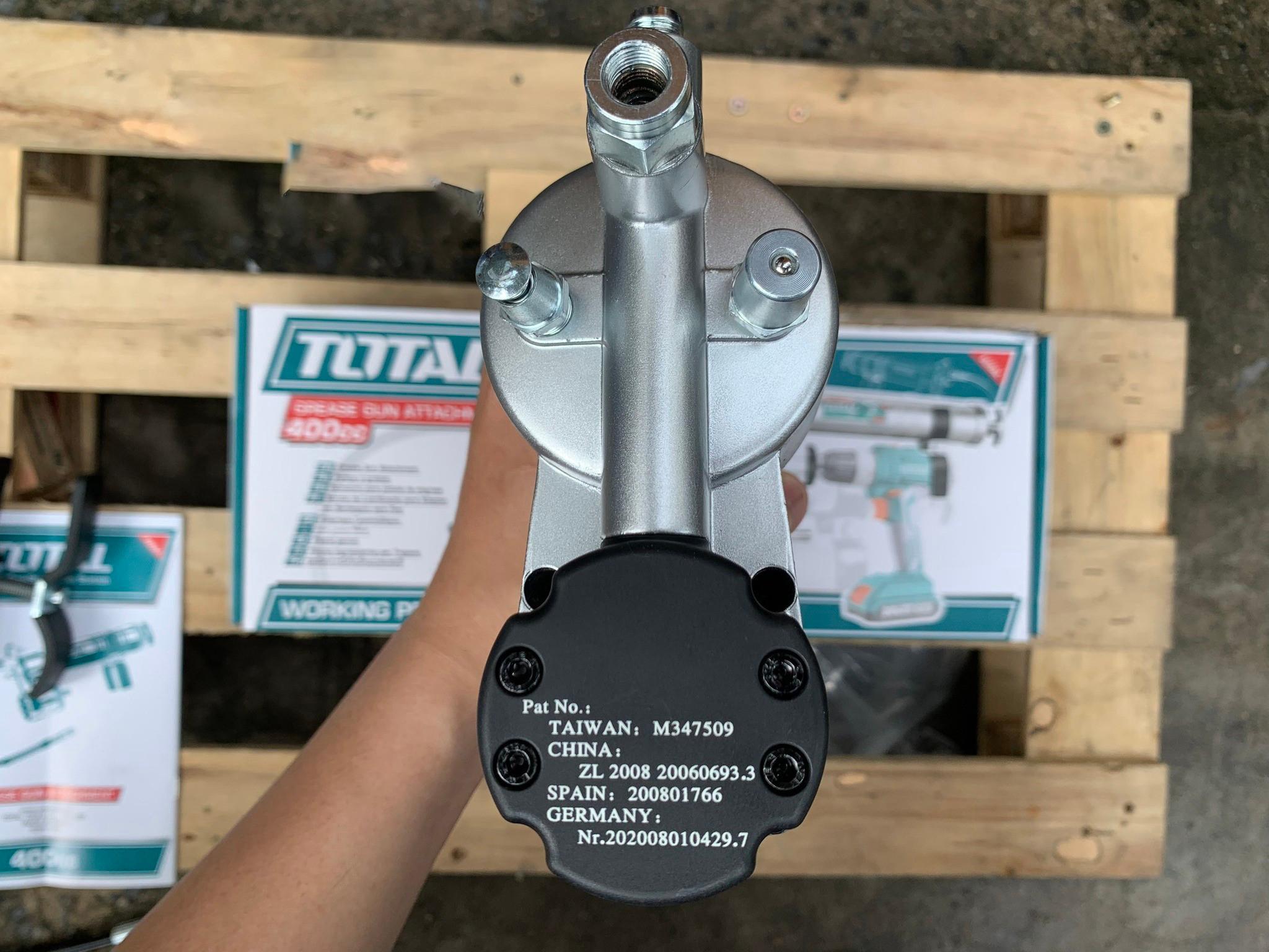SÚNG BƠM MỠ SỬ DỤNG VỚI MÁY KHOAN PIN TOTAL TGULI2001 - HÀNG CHÍNH HÃNG