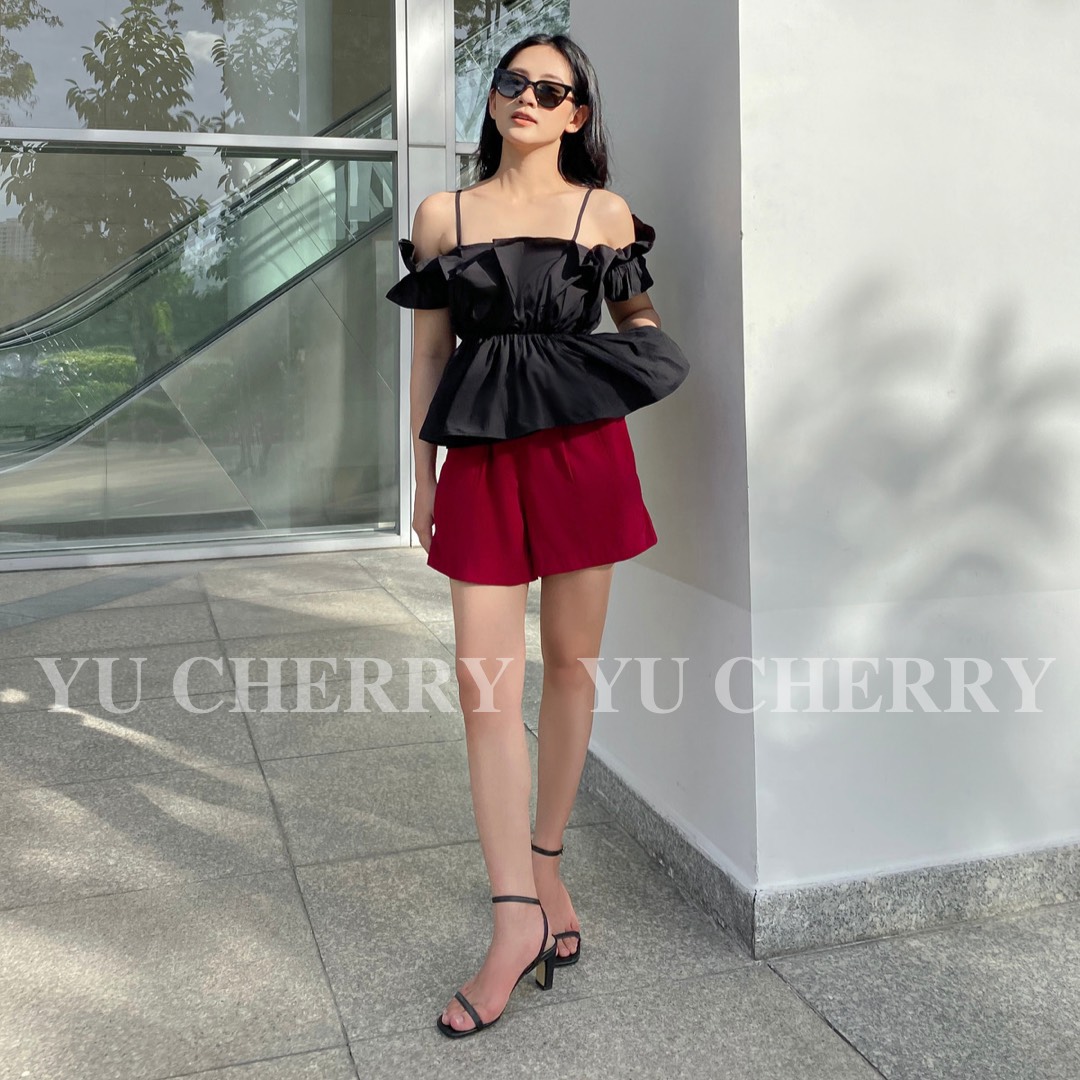 YU CHERRY | Quần nữ cơ bản có túi, nút gài Annie's Short YQ022