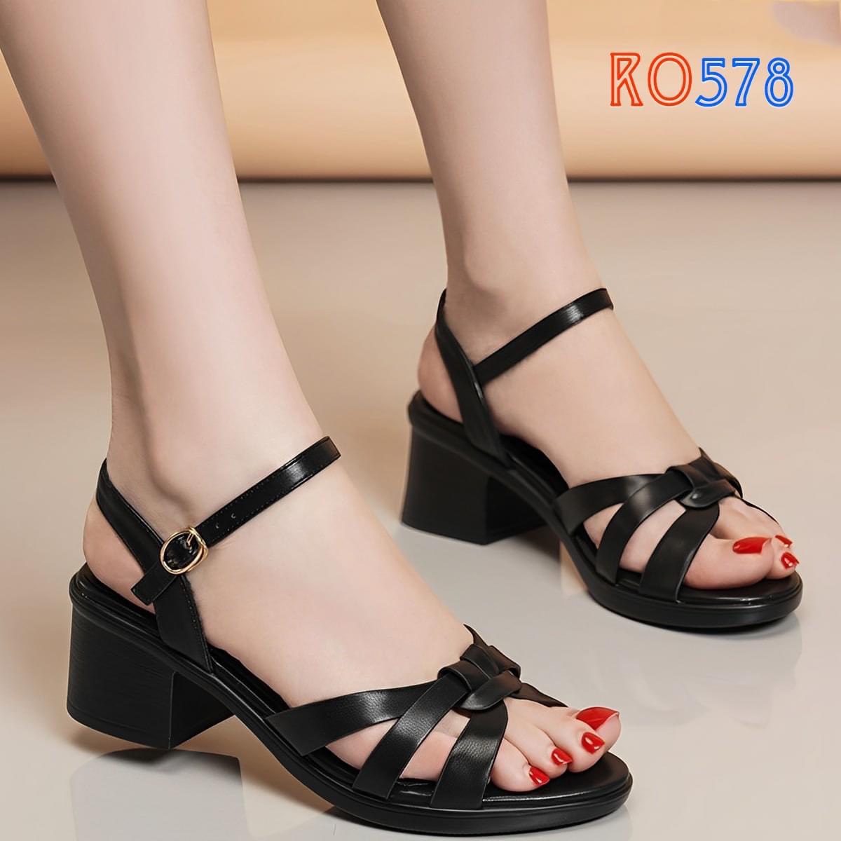 Giày cao gót nữ đẹp đế vuông 5 phân hàng hiệu rosata màu đen hở mũi ro578