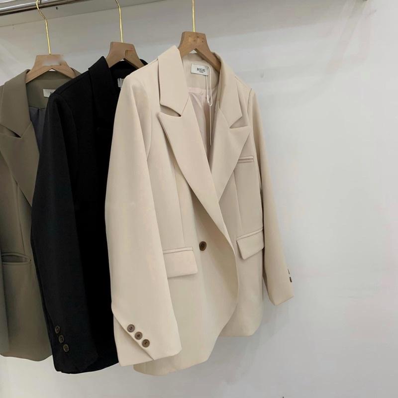 Áo blazer vạt xéo có túi