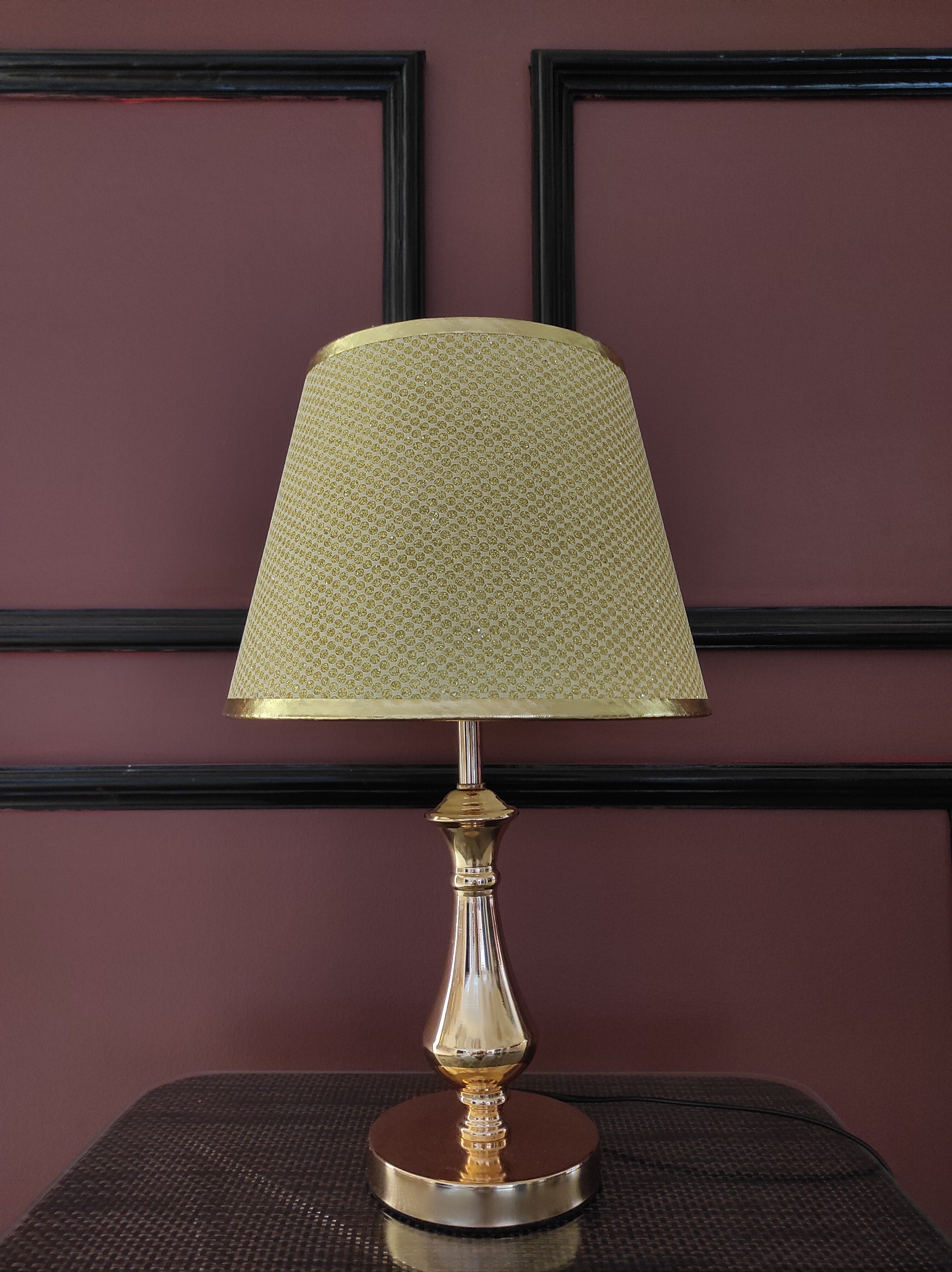 Đèn Bàn Hiện Đại, Đèn Trang Trí Tab, Đèn Bàn Màu Trắng, Đèn Bàn Decor