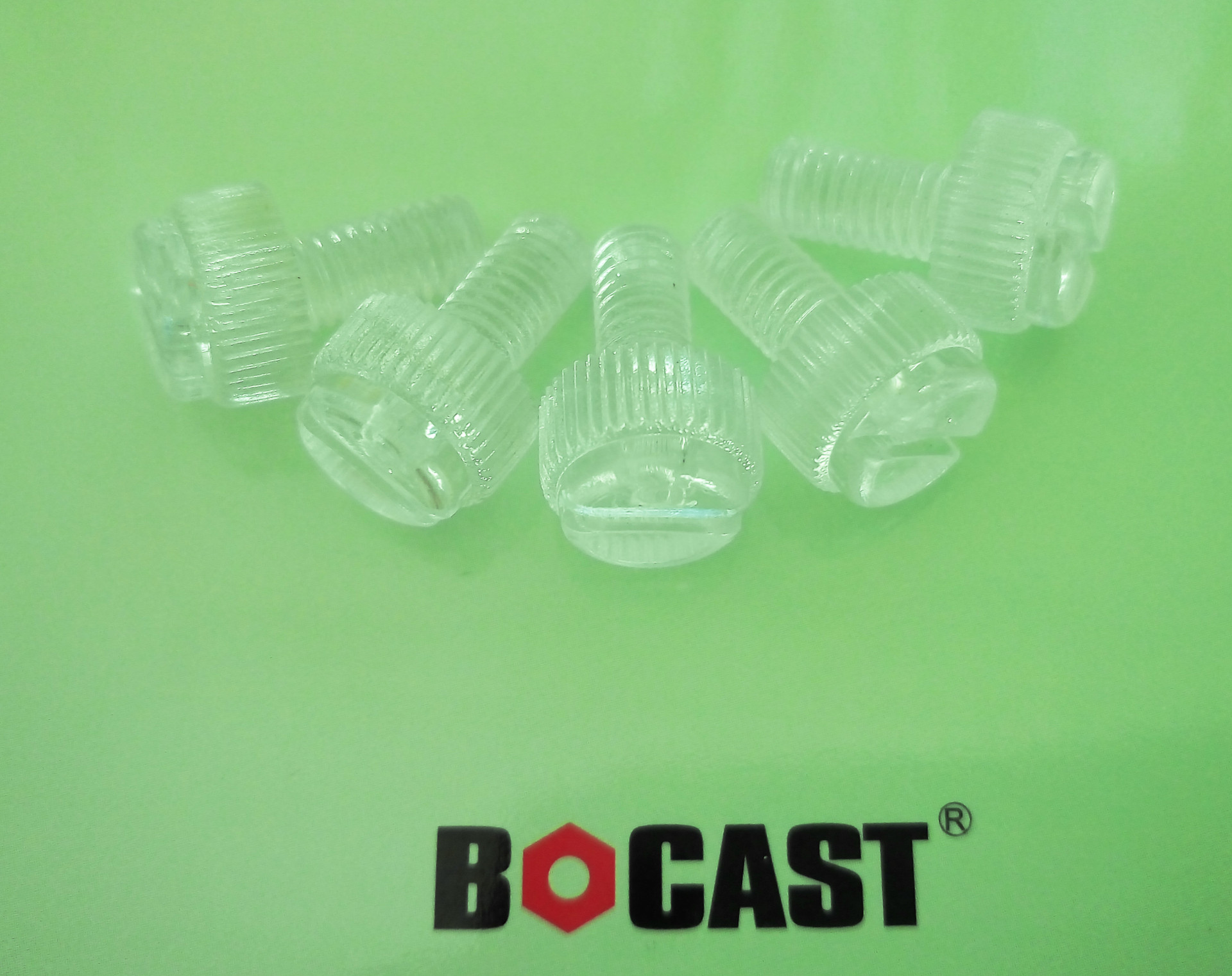 COMBO 20 ỐC VÍT NHỰA TRONG SUỐT, CHỊU ĐƯỢC NHIỆT ĐỘ CAO KÍCH THƯỚC M8x25