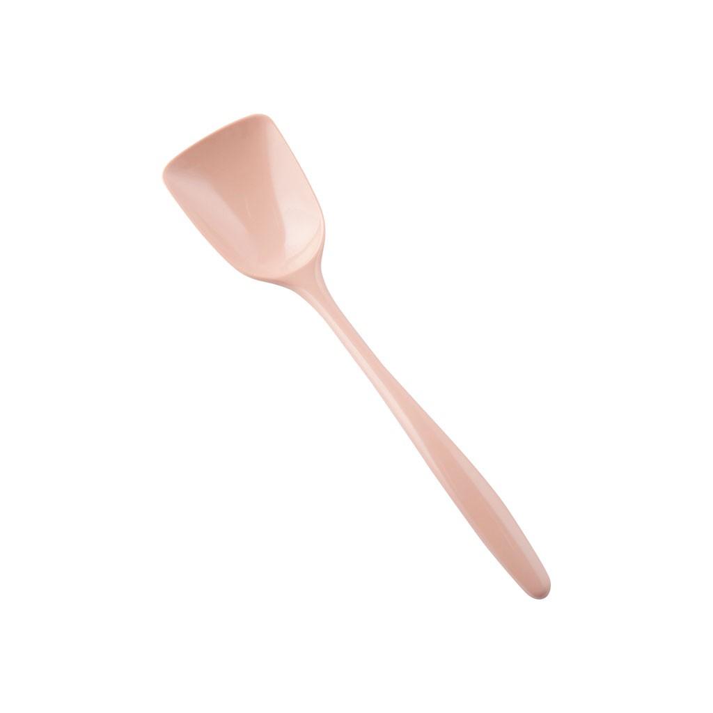 Thìa nấu ăn 27cm Rosti 524, màu hồng Bắc Âu. Nhãn Rosti Đan Mạch