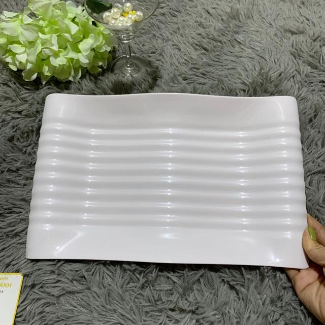Đĩa kiểu gợn sóng màu trắng hình chữ nhật lớn DSV 9