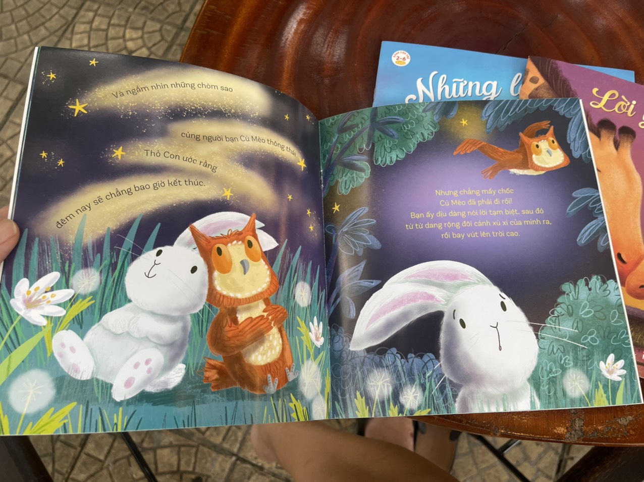 NÓI LỜI YÊU THƯƠNG: Ngủ ngon nhé, con yêu! – Những lá thư của Bố - Lời yêu thương của Mẹ – Vizibook – NXB Phụ Nữ –