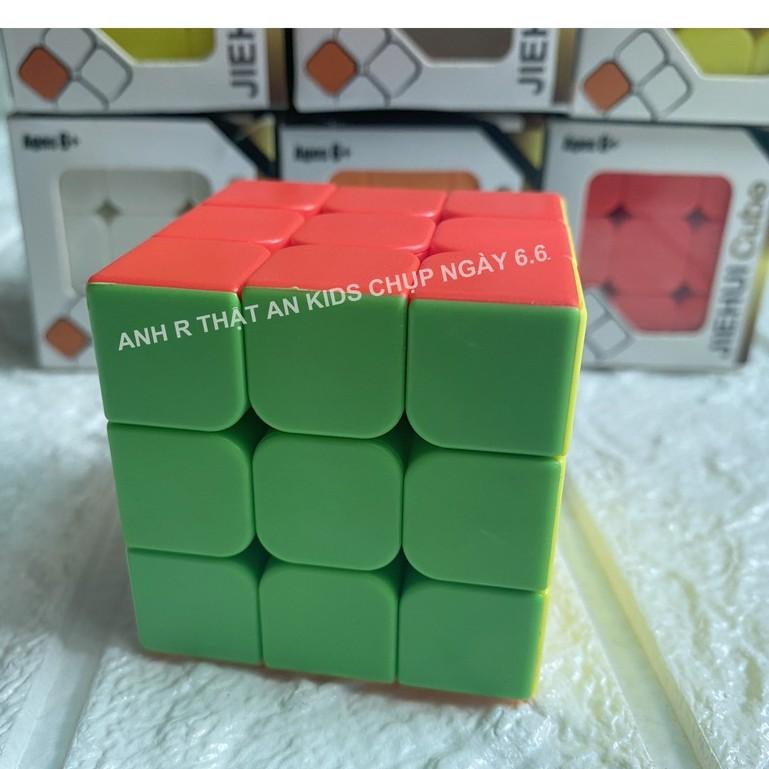 Rubik 3x3 Rubic 3 Tầng xuay trơn tru , bền đẹp. ( ảnh thật )
