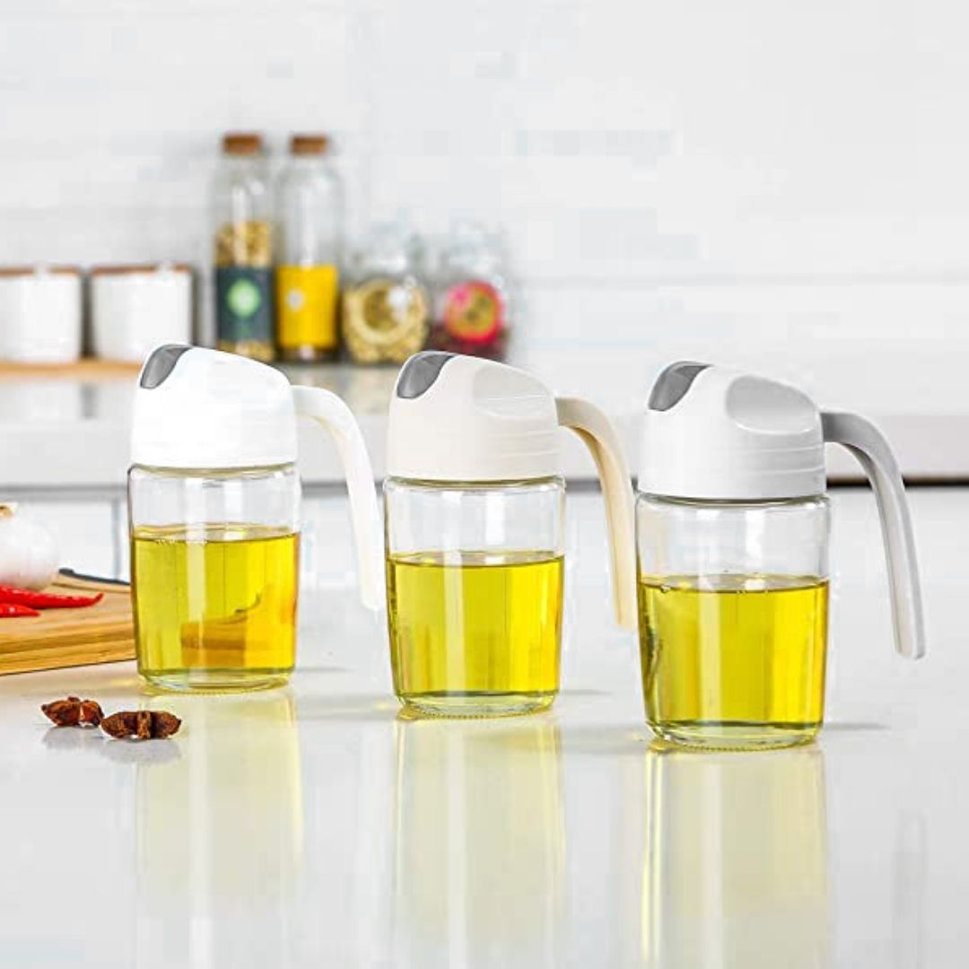 Bình đựng dầu ăn , nước mắm , thủy tin nắp đóng mở tự động có tay cầm 300ml TẶNG kèm dụng cụ vệ sinh