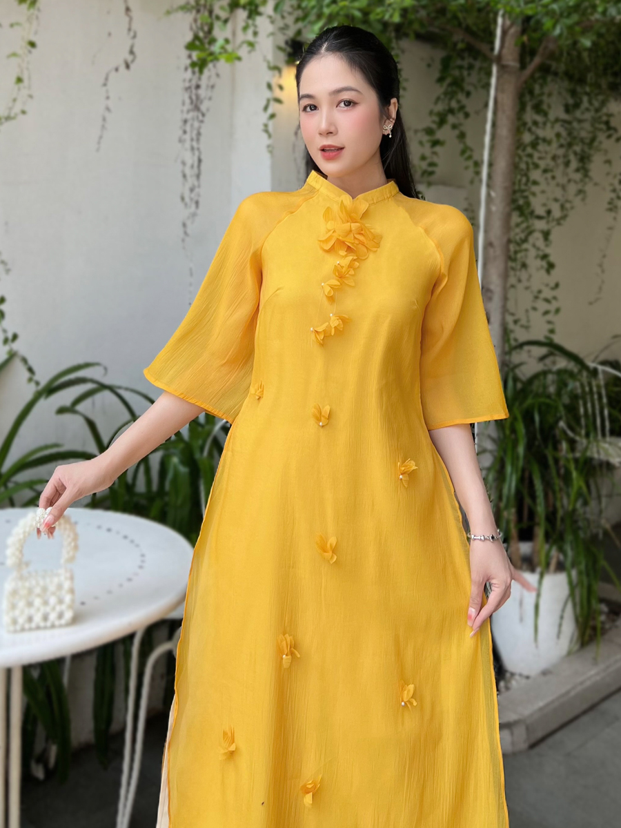 [HCM] Áo dài voan tơ cổ trụ dáng suông gắn hoa 3D cho phái nữ AD043 - Khanh Linh Style