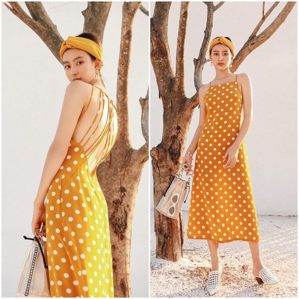 Đầm maxi chấm bi đi biển hở lưng, đan dây