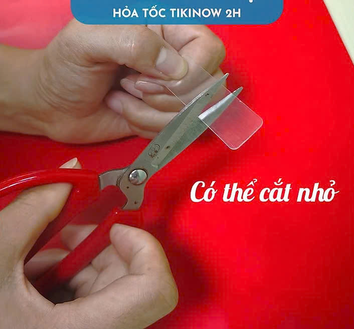 Hộp 60 Miếng Keo Nano 2 Mặt Trong Suốt Chống Nước, Không Để Vết Keo Băng keo dán 2 mặt trong suốt siêu dính treo đồ (Hộp 60 miếng)