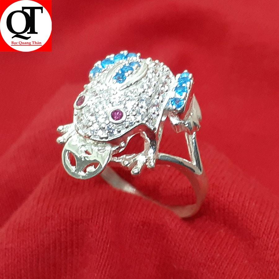 Nhẫn nữ con cóc ngâm kim tiền phong thủy chất liệu bạc ta gắn đá cao cấp trang sức Bạc Quang Thản - QTNU3