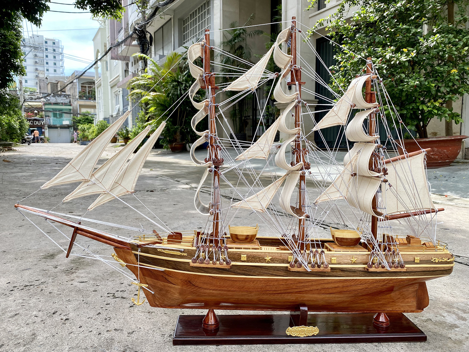 Mô hình thuyền gỗ phong thủy Cutty Sark dài 97cm, thuyền buồm trang trí gỗ tự nhiên, quà tặng khách hàng đối tác