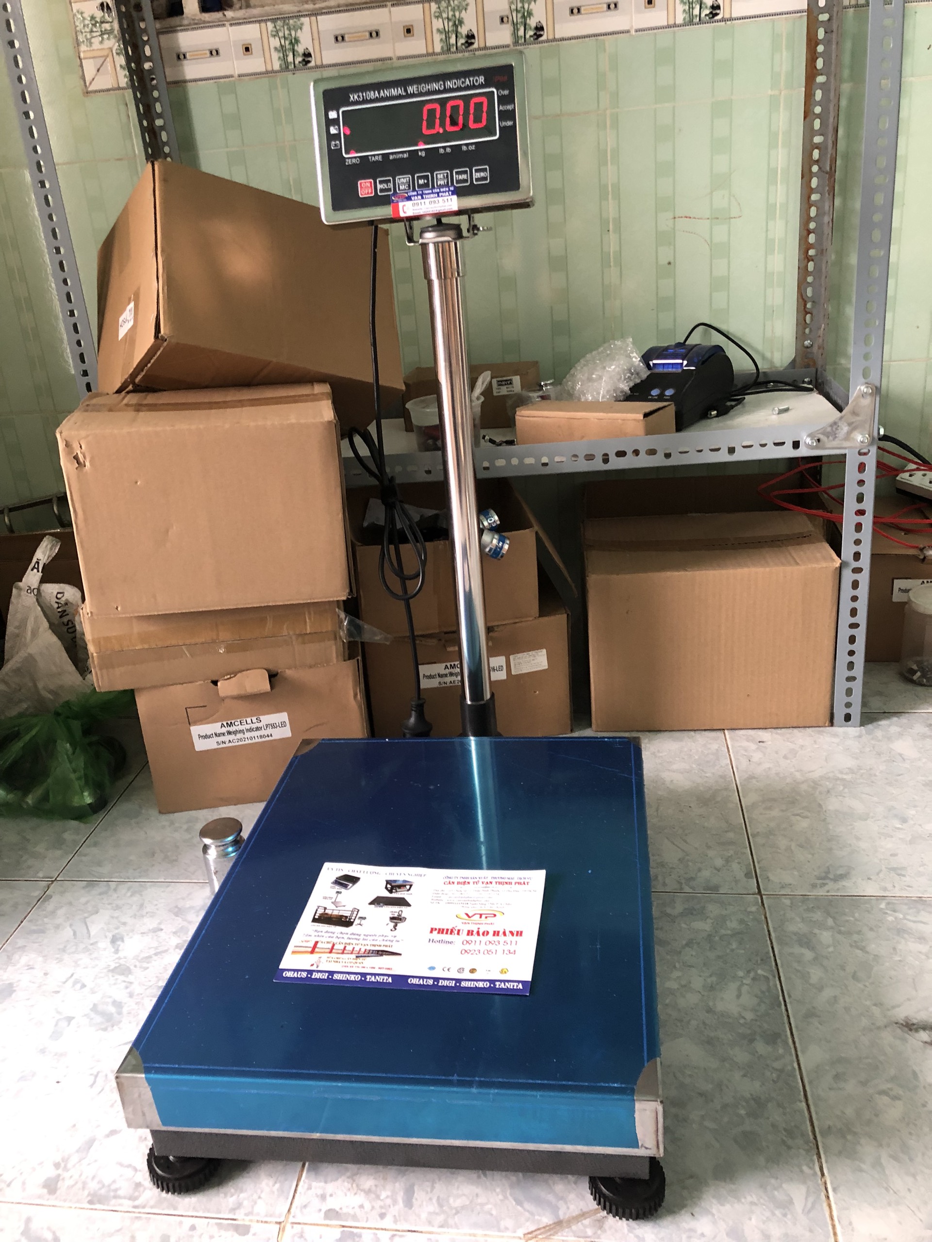 Cân Bàn Điện Tử JWI-520 100 KG