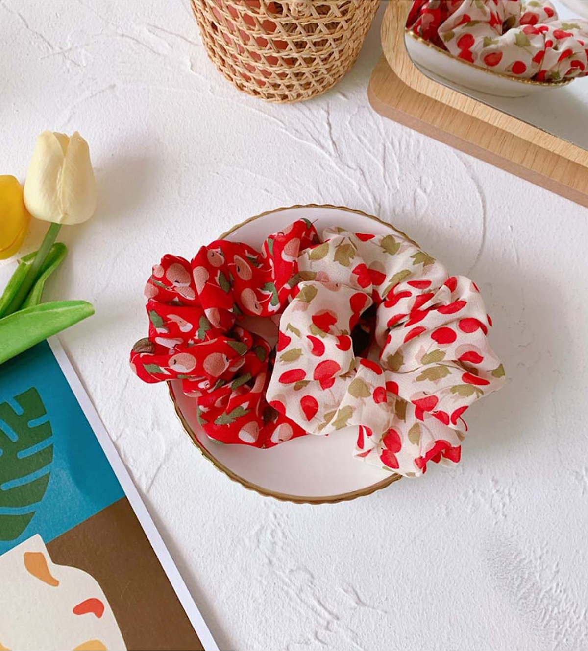 COMBO 3 DÂY CỘT TÓC SCRUNCHIES HÌNH QUẢ CHERRY MÁT MẺ  (Giao Hàng Màu Ngẫu Nhiên)