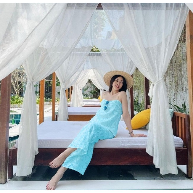 Set bộ áo 2 dây phối quần ống rộng vải ren đi biển - đi chơi cực xinh