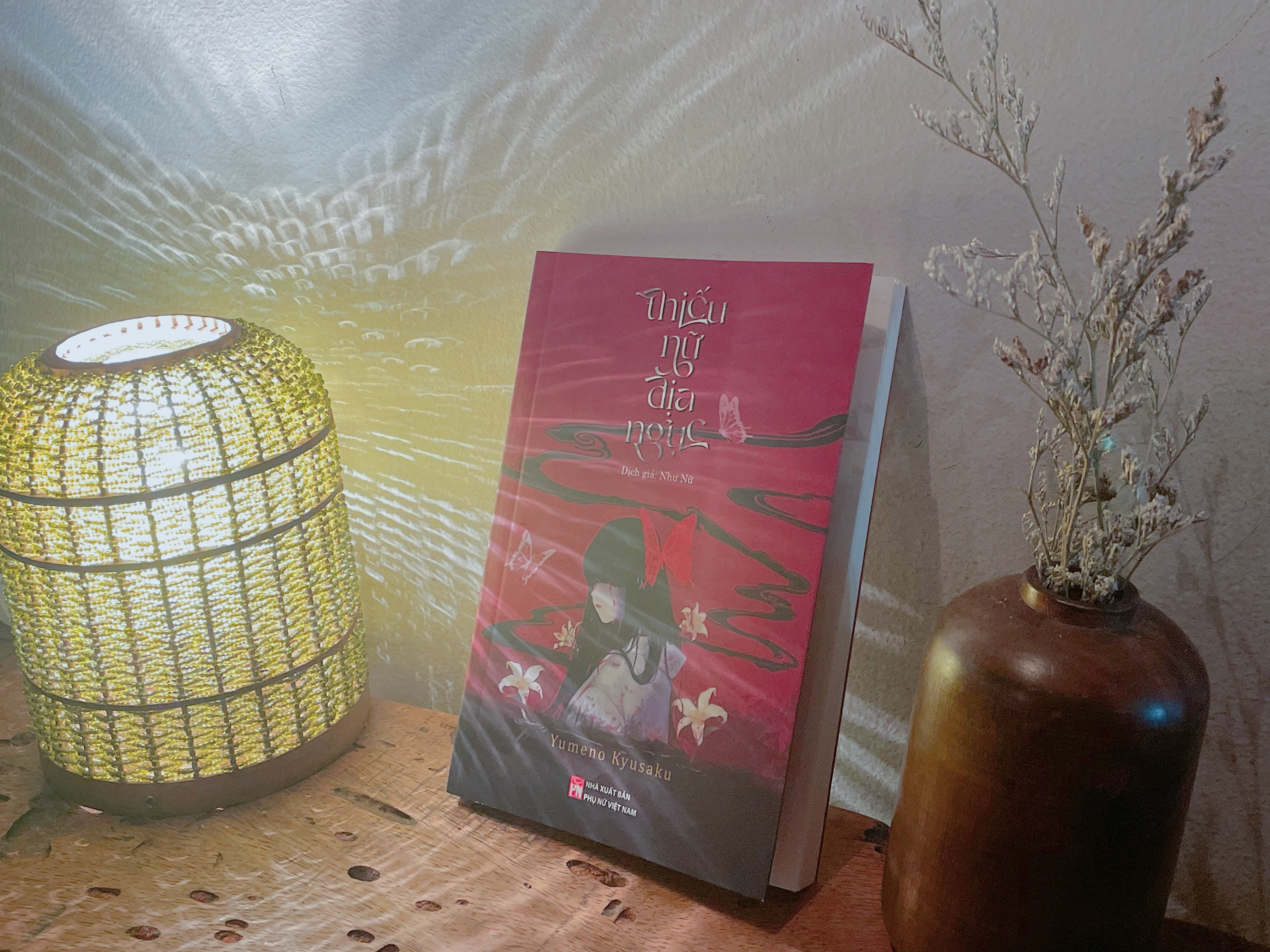 Sách - Thiếu Nữ Địa Ngục - Truyện Ngắn Nhật Bản - Yumeno Kyusaku - Lightbooks Nhà Xuất Bản Phụ Nữ