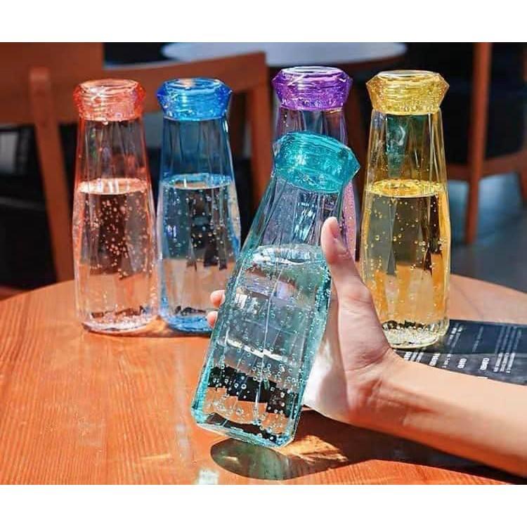 Bình/ chai đựng nước thủy tinh kim cương 420ml.