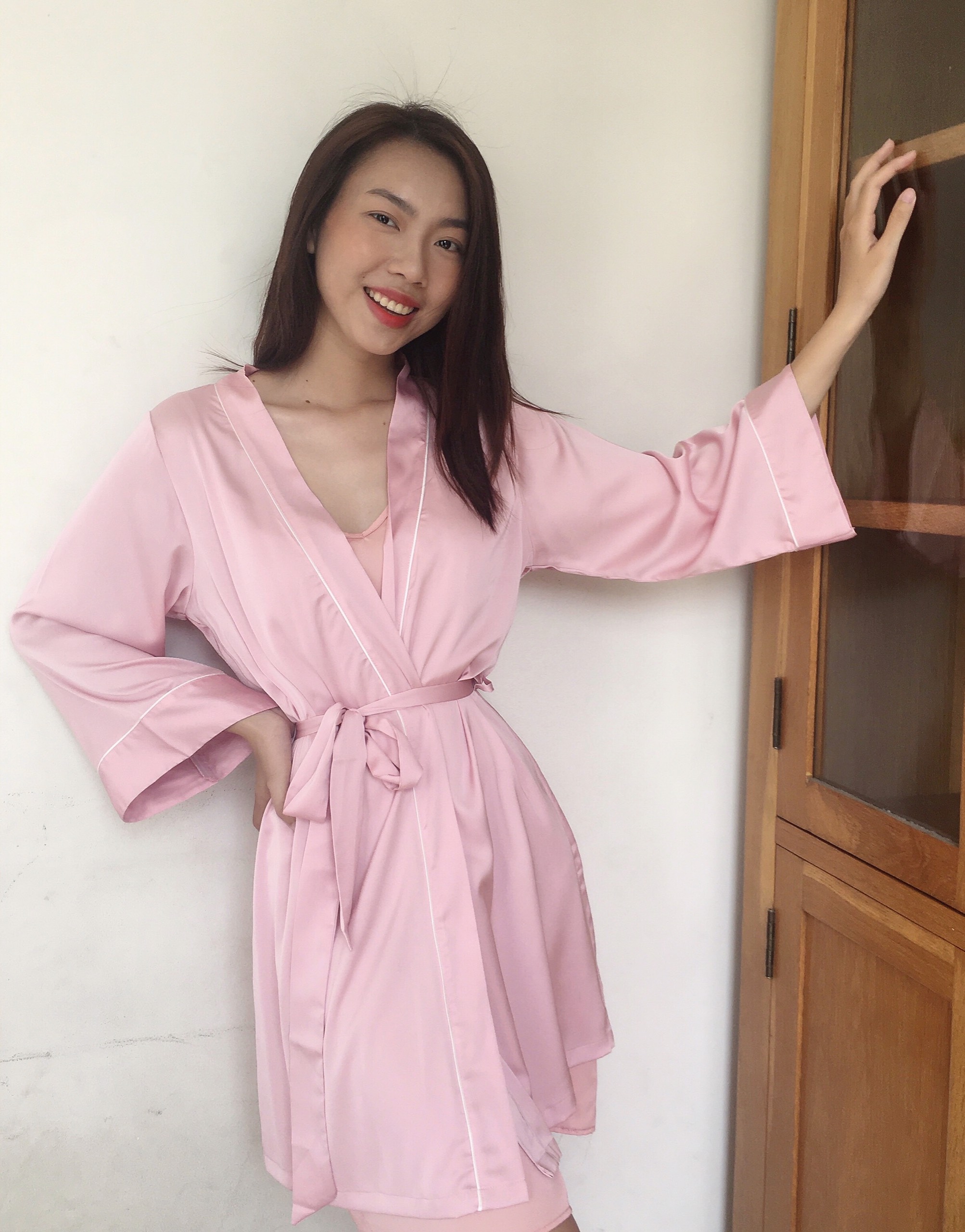 [HATU SLEEPWEAR] Set áo choàng+váy ngủ lụa cao cấp sang trọng tặng kèm quần chip ren-Màu hồng