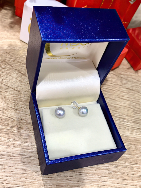 Bông Tai Đính Ngọc Trai Nước Mặn Akoya Ánh Xám, Chuôi Vàng Ý 18K - MOON Jewelry